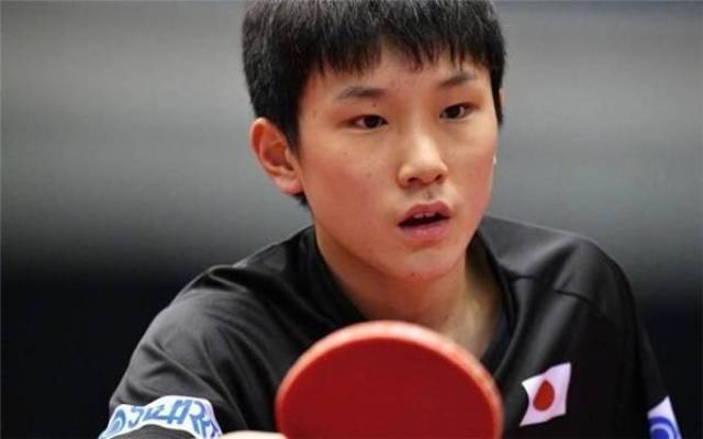 社交媒体上 社交媒体上