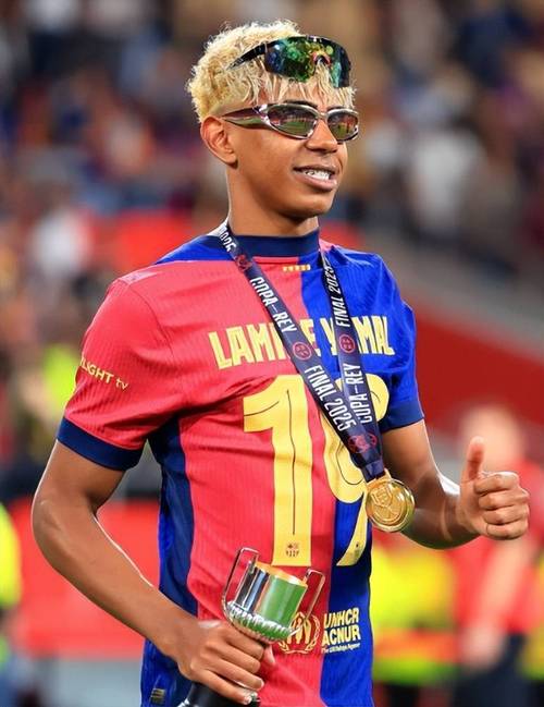 莫雷托：热刺和纽卡考察小斯坦科维奇，国米对球员保持着关注