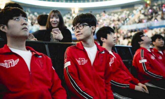 img img